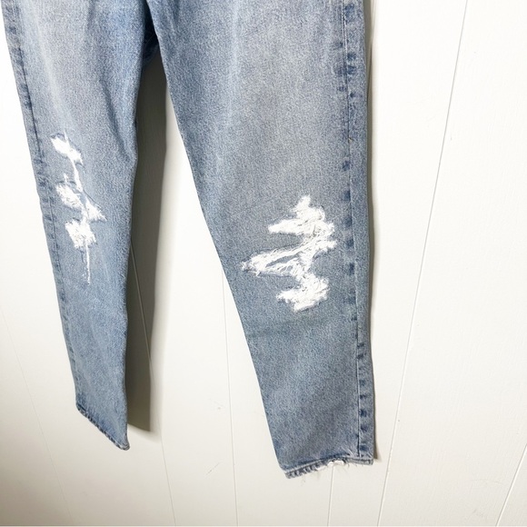 Agolde Fen High Rise Relaxed Taper Jeans in Wander 24 - Picture 8 of 13
